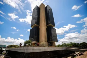 BC decreta liquidação extrajudicial de empresas do grupo Simpala BC decreta liquidação extrajudicial de empresas do grupo Simpala