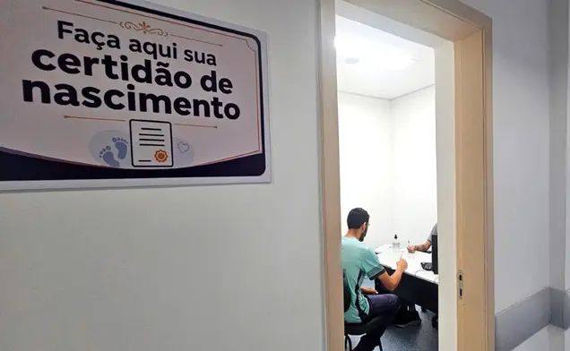 Certidão de nascimento sem ir ao cartório: veja como funciona o serviço em maternidades públicas do Paraná Certidão de nascimento sem ir ao cartório: veja como funciona o serviço em maternidades públicas do Paraná