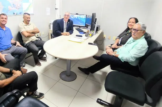 Presidente do TRE/AL se reúne com chefes de cartório para alinhar logística das eleições em Maceió | Página 12 Presidente do TRE/AL se reúne com chefes de cartório para alinhar logística das eleições em Maceió | Página 12