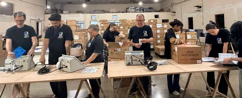 Urnas são preparadas e lacradas no Cartório Eleitoral de Santa Bárbara para o 1º turno das eleições; faltam 9 dias - SBNotícias, a sua cidade on-line Urnas são preparadas e lacradas no Cartório Eleitoral de Santa Bárbara para o 1º turno das eleições; faltam 9 dias - SBNotícias, a sua cidade on-line