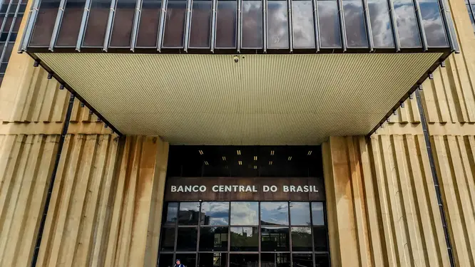 BC decreta liquidação extrajudicial de corretoras ligadas ao Banco Master BC decreta liquidação extrajudicial de corretoras ligadas ao Banco Master