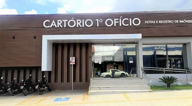 CARTÓRIO DO 1º OFÍCIO DE NOTAS E IMÓVEIS É DENUNCIADO POR COBRANÇA INDEVIDA E MOROSIDADE CARTÓRIO DO 1º OFÍCIO DE NOTAS E IMÓVEIS É DENUNCIADO POR COBRANÇA INDEVIDA E MOROSIDADE