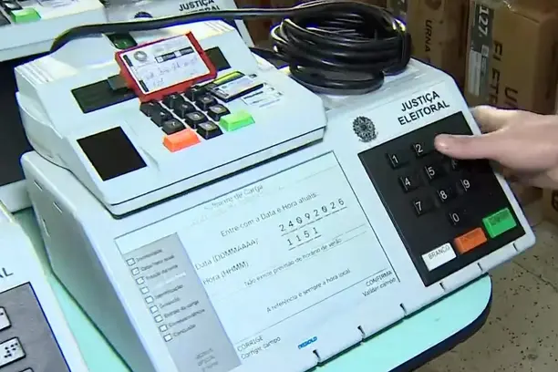 Cartórios eleitorais de São José dos Campos testam urnas eletrônicas | G1 Cartórios eleitorais de São José dos Campos testam urnas eletrônicas | G1