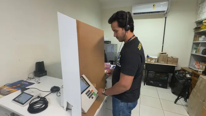 Cartório eleitoral de Sorocaba finaliza preparativos para as eleições | G1 Cartório eleitoral de Sorocaba finaliza preparativos para as eleições | G1