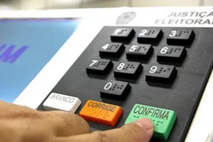 Ferramenta permite registrar em cartório conteúdos de candidatos publicados na internet Ferramenta permite registrar em cartório conteúdos de candidatos publicados na internet