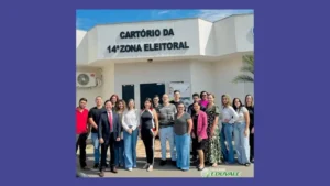 Juventude se aproxima da Justiça Eleitoral em visita acadêmica ao Cartório de Jaciara Juventude se aproxima da Justiça Eleitoral em visita acadêmica ao Cartório de Jaciara