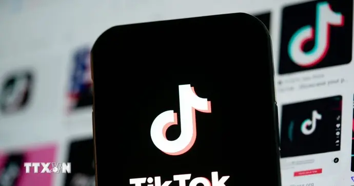 O TikTok chega a um acordo extrajudicial nos EUA sobre um processo relacionado à proteção infantil, que pode valer até 300 milhões de dólares. O TikTok chega a um acordo extrajudicial nos EUA sobre um processo relacionado à proteção infantil, que pode valer até 300 milhões de dólares.