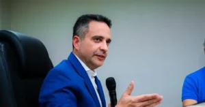 Paulo Dantas sanciona lei que reorganiza cartórios e amplia acesso a serviços em Alagoas Paulo Dantas sanciona lei que reorganiza cartórios e amplia acesso a serviços em Alagoas