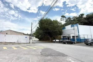 Arujá tem alterações no trânsito no entorno do Cartório Eleitoral e da Avenida Mário Covas nas eleições Arujá tem alterações no trânsito no entorno do Cartório Eleitoral e da Avenida Mário Covas nas eleições
