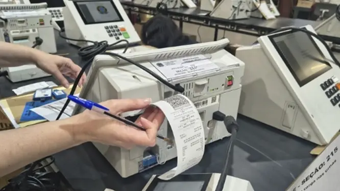 Cartório Eleitoral de Valadares divulga mudanças de endereços de alguns locais de votação Cartório Eleitoral de Valadares divulga mudanças de endereços de alguns locais de votação