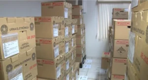 Cartório entrega 155 urnas para eleição de domingo em Três Lagoas Cartório entrega 155 urnas para eleição de domingo em Três Lagoas