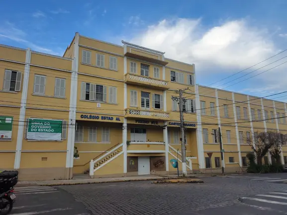 Castelinho volta a receber seções eleitorais - Grupo A Hora Castelinho volta a receber seções eleitorais - Grupo A Hora