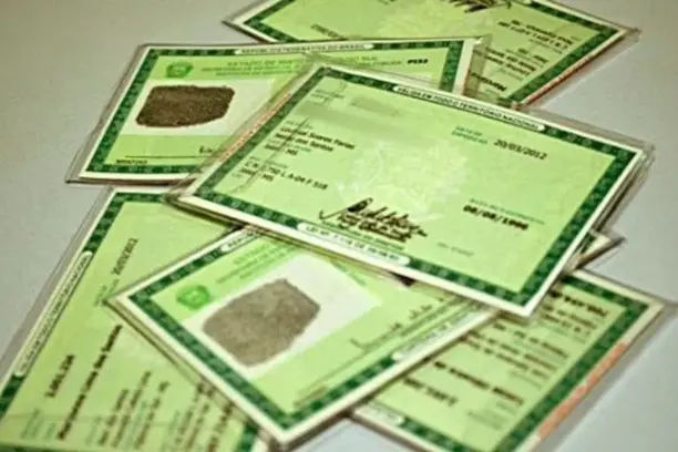 Mais de 400 fluminenses já mudaram de nome em cartório após nova lei Mais de 400 fluminenses já mudaram de nome em cartório após nova lei