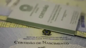 Mudança de nome e sobrenome pode ser feita em cartório sem processo judicial; veja como Mudança de nome e sobrenome pode ser feita em cartório sem processo judicial; veja como