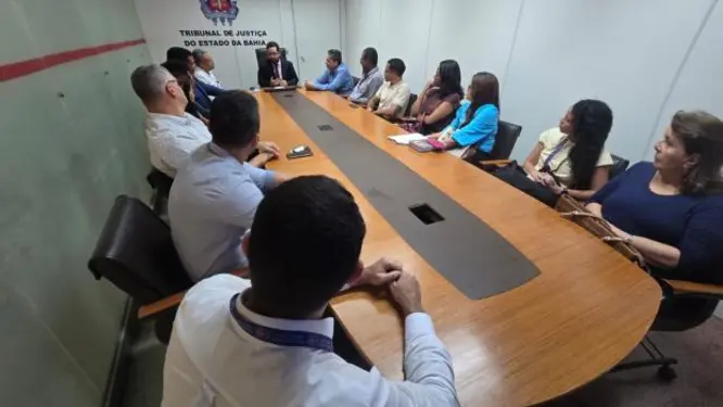 PORTAL DO SINPOJUD | Sinpojud acompanha servidores de gabinete dos cartórios integrados em reunião no TJBA e cobra reconhecimento da função PORTAL DO SINPOJUD | Sinpojud acompanha servidores de gabinete dos cartórios integrados em reunião no TJBA e cobra reconhecimento da função