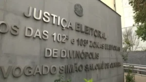 Trânsito no entorno do Cartório Eleitoral em Divinópolis terá interdições no fim de semana das eleições Trânsito no entorno do Cartório Eleitoral em Divinópolis terá interdições no fim de semana das eleições