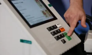Com urnas prontas, cartório eleitoral reforça orientações para o domingo de eleições | Olá Jornal Com urnas prontas, cartório eleitoral reforça orientações para o domingo de eleições | Olá Jornal